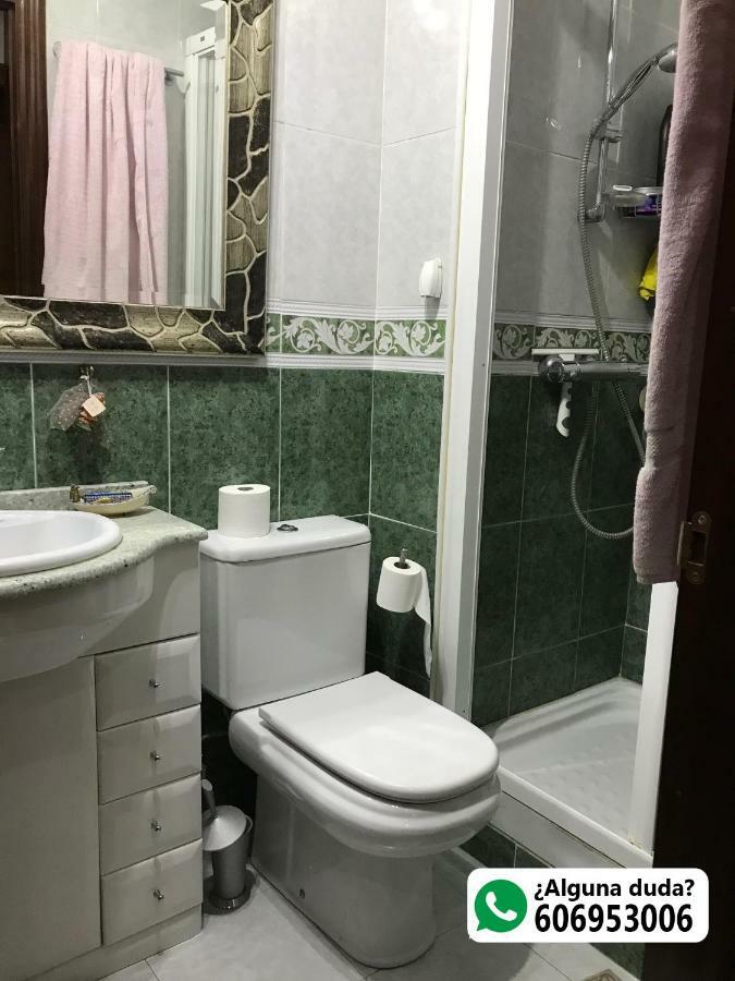 Amezola 2- Habitacion Con Bano Exterior De Uso Privado En Casa Compartida Bilbao Eksteriør billede